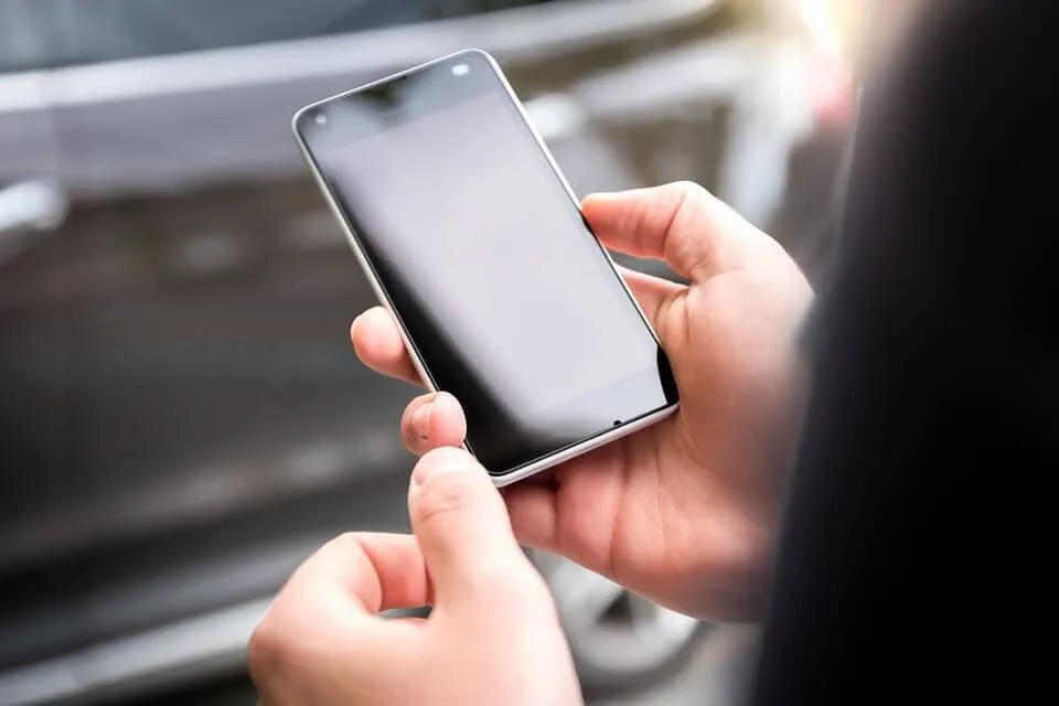 Cómo Clonar Un Teléfono Sin Tocarlo