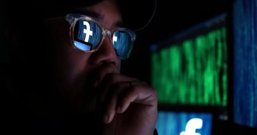 Cómo Hackear Mensajes de Facebook de Alguien